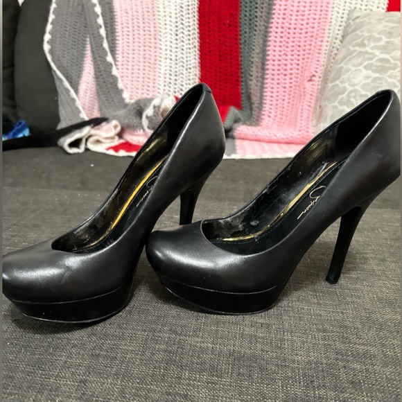 Jessica Simpson black heels - Picture 4 of 4